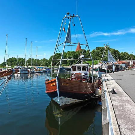 アパート App Seaside *