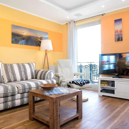 アパート App Seaside *